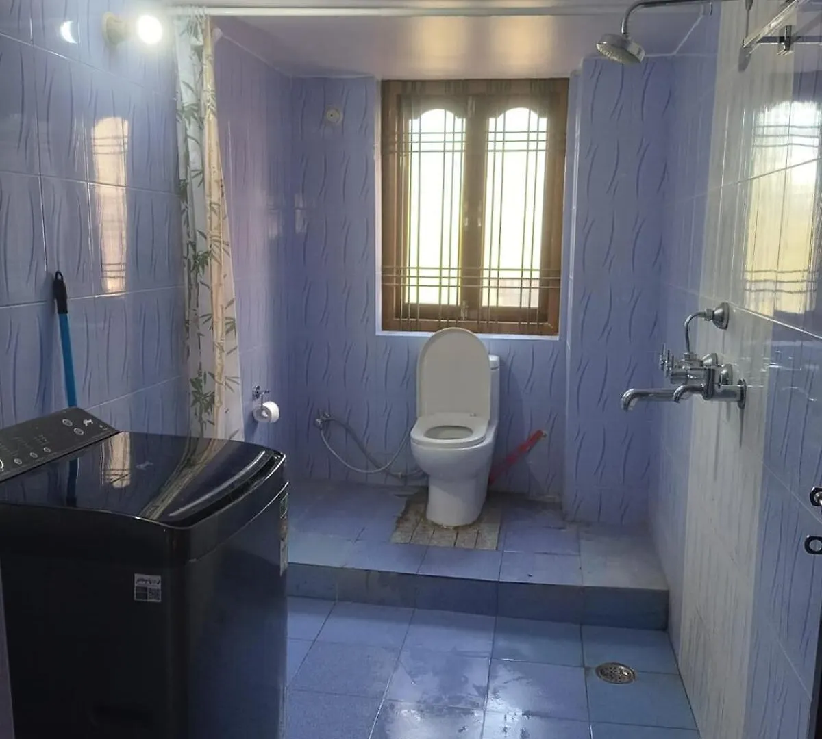 Apartment A Peaceful Family-Friendly Stay- Fully Furnished Varanasi India
